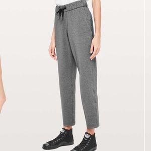Lululemon On the Fly Pant 27”